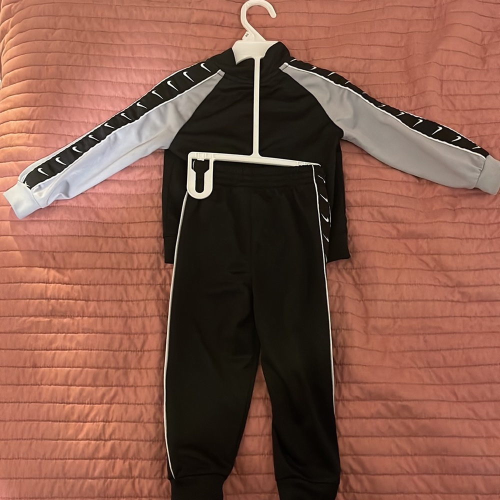 Sweatsuit - Picture 2 of 2